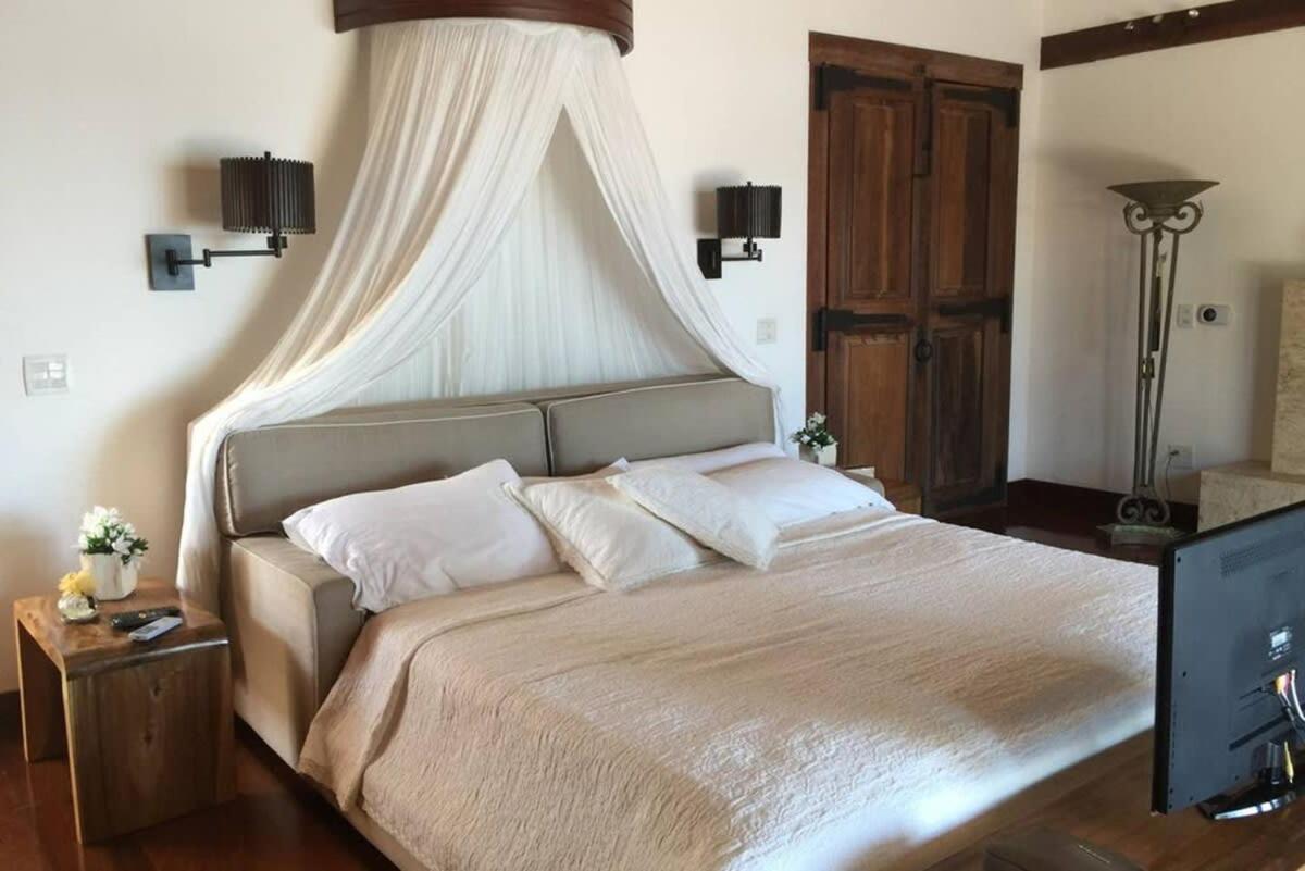 Villa Charming In Ferradura - Buz006